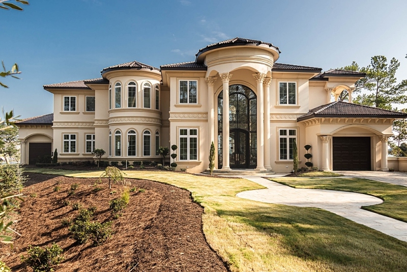 viwinco-exterior-impact-resistant-mulled-casement-windows- geometric-windows-white-flate-internal-grids-white-windows