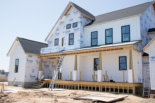 Turnstone Custom Homes: New Construction with Viwinco Midnight Black Windows Turnstone Custom Homes: New Construction with Viwinco Midnight Black Windows