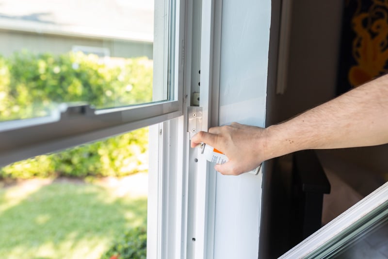 Silicone Spray in Jamb Application