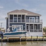 Viwinco OceanView impact products in white