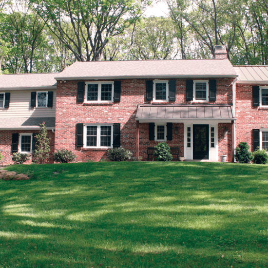 Viwinco Cambridge replacement windows with deluxe grids installed in home.