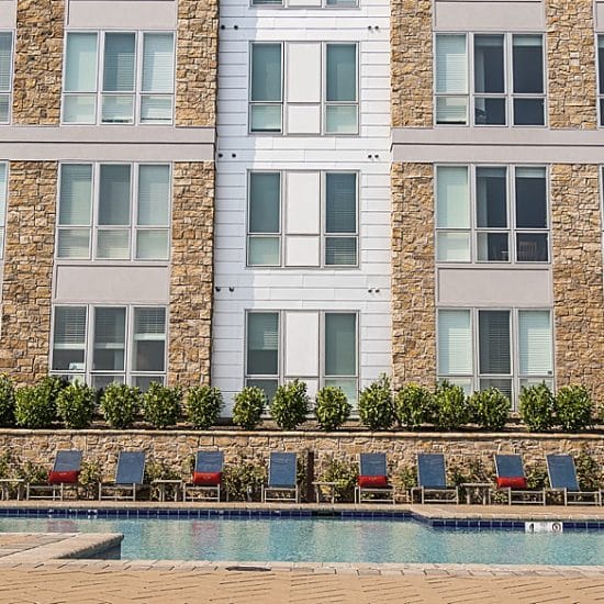 Viwinco Single-Hung Oriel windows installed in Baypointe.