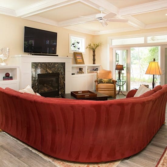 The Run House with Viwinco windows.