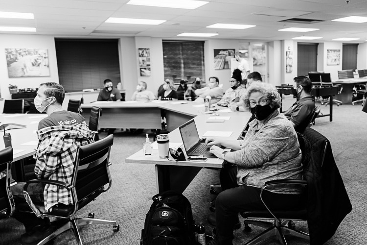 Viwinco-LEI-training-1022-3-web Viwinco employees conducting LEI training.