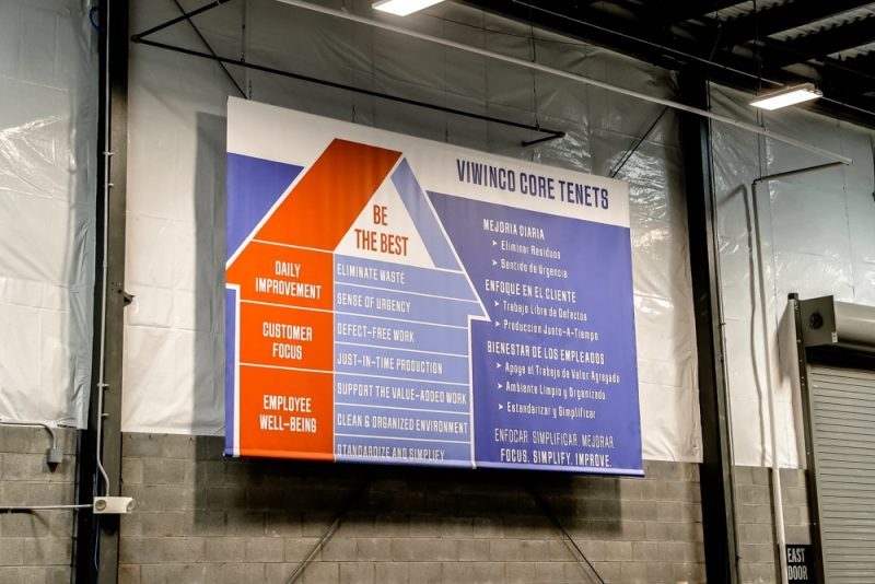 Viwinco Core Tenets House Banner - In glass shop